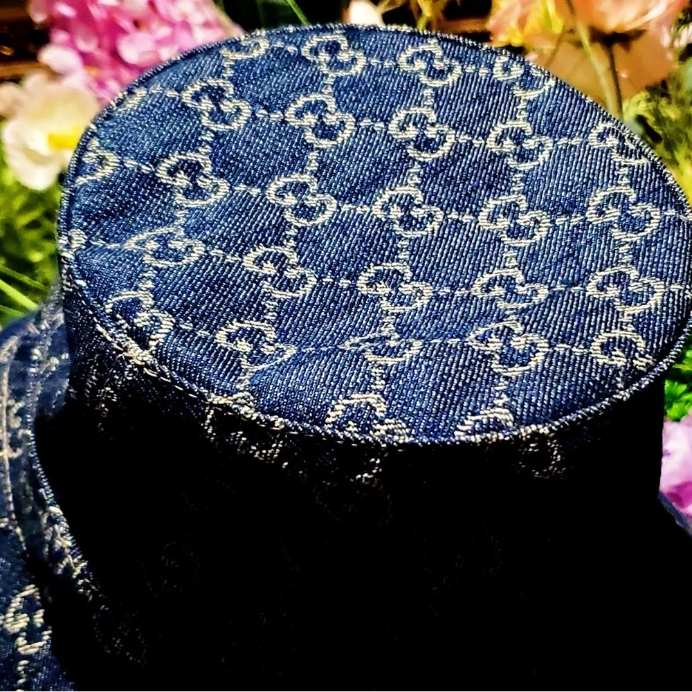 Gucci Denim GG Monogram Bucket Hat  Wide Large Brim Navy Blue Jacquard Beach - Picture 8 of 16